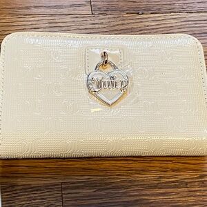 Juicy couture wallet